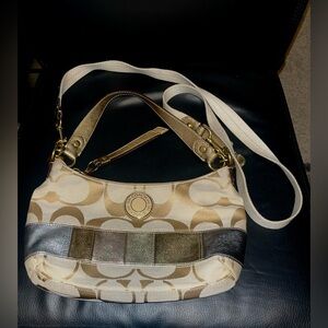 Coach Signature Cross Body Shoulder Bag